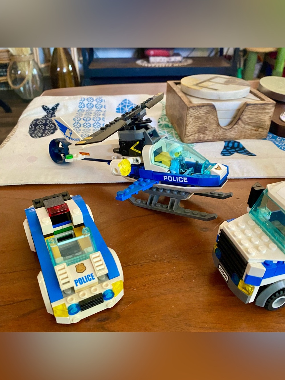 LEGO City Police Mobile Command Center set (60139